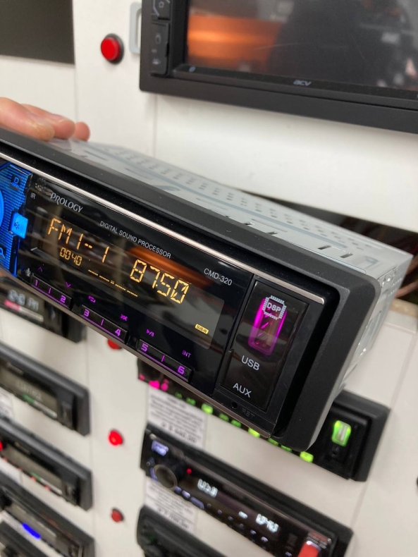 Магнитола Prology CMD-320 DSP