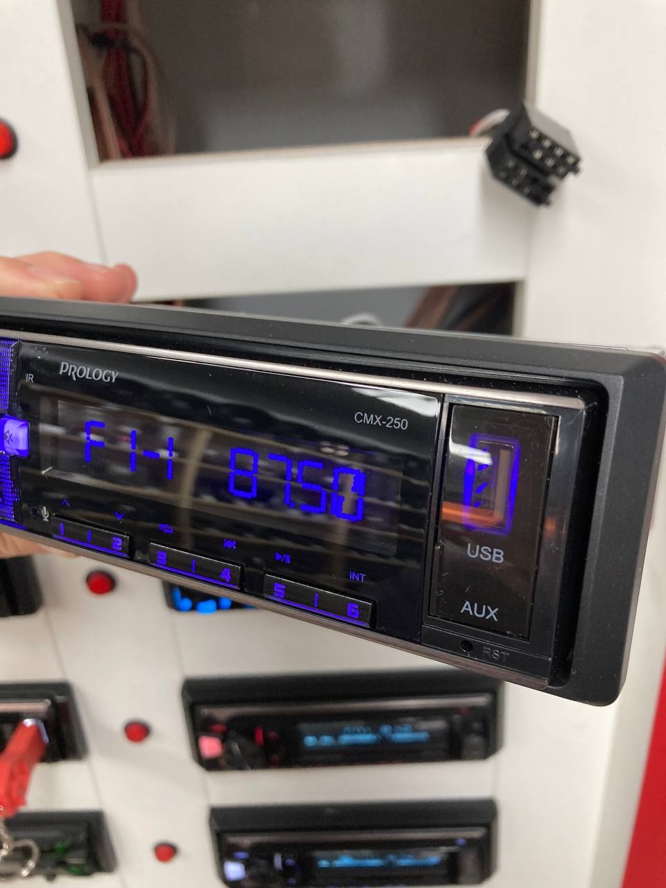 Магнитола Prology CMX-250