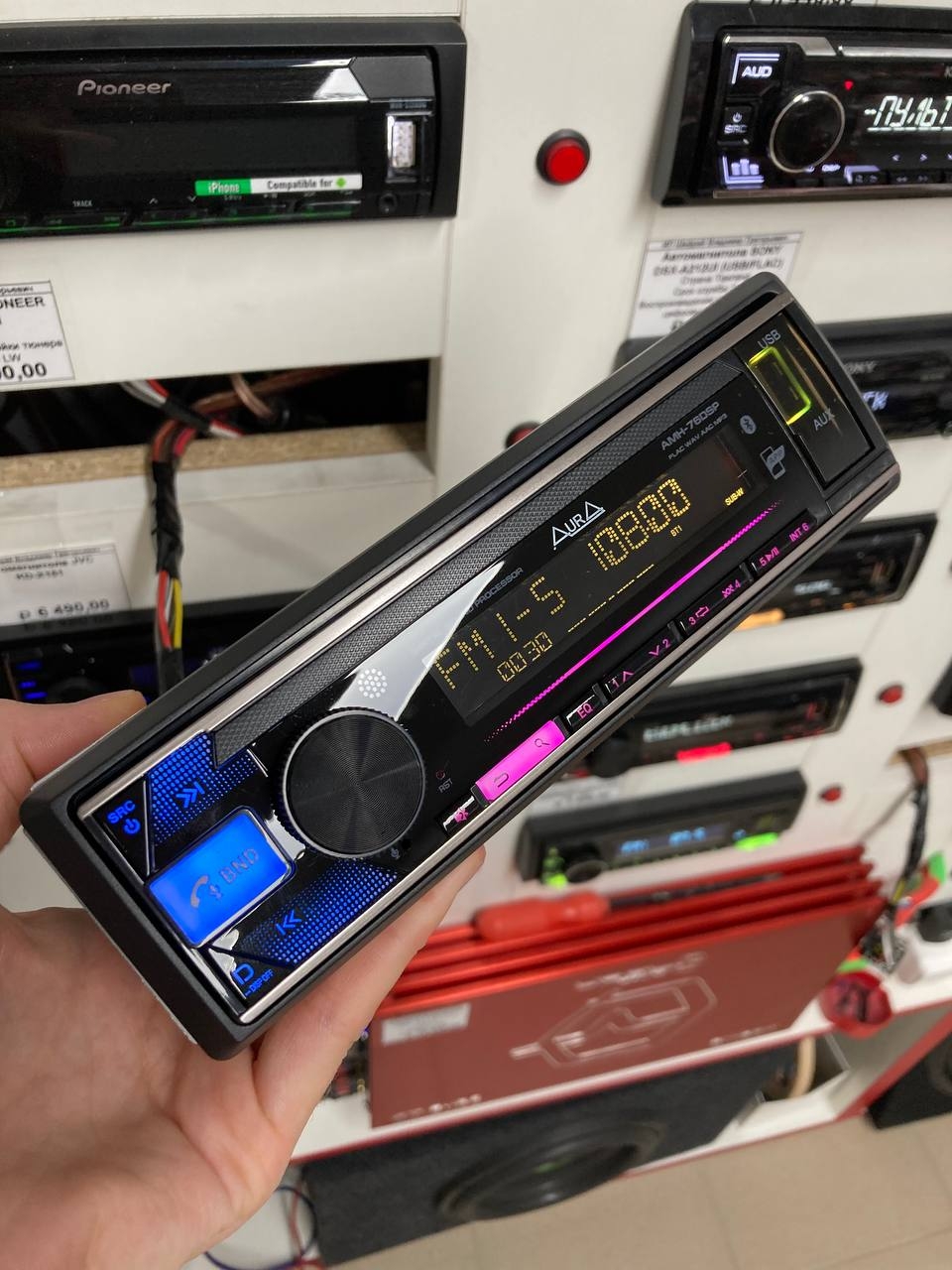 Магнитола Aura AMH-76DSP