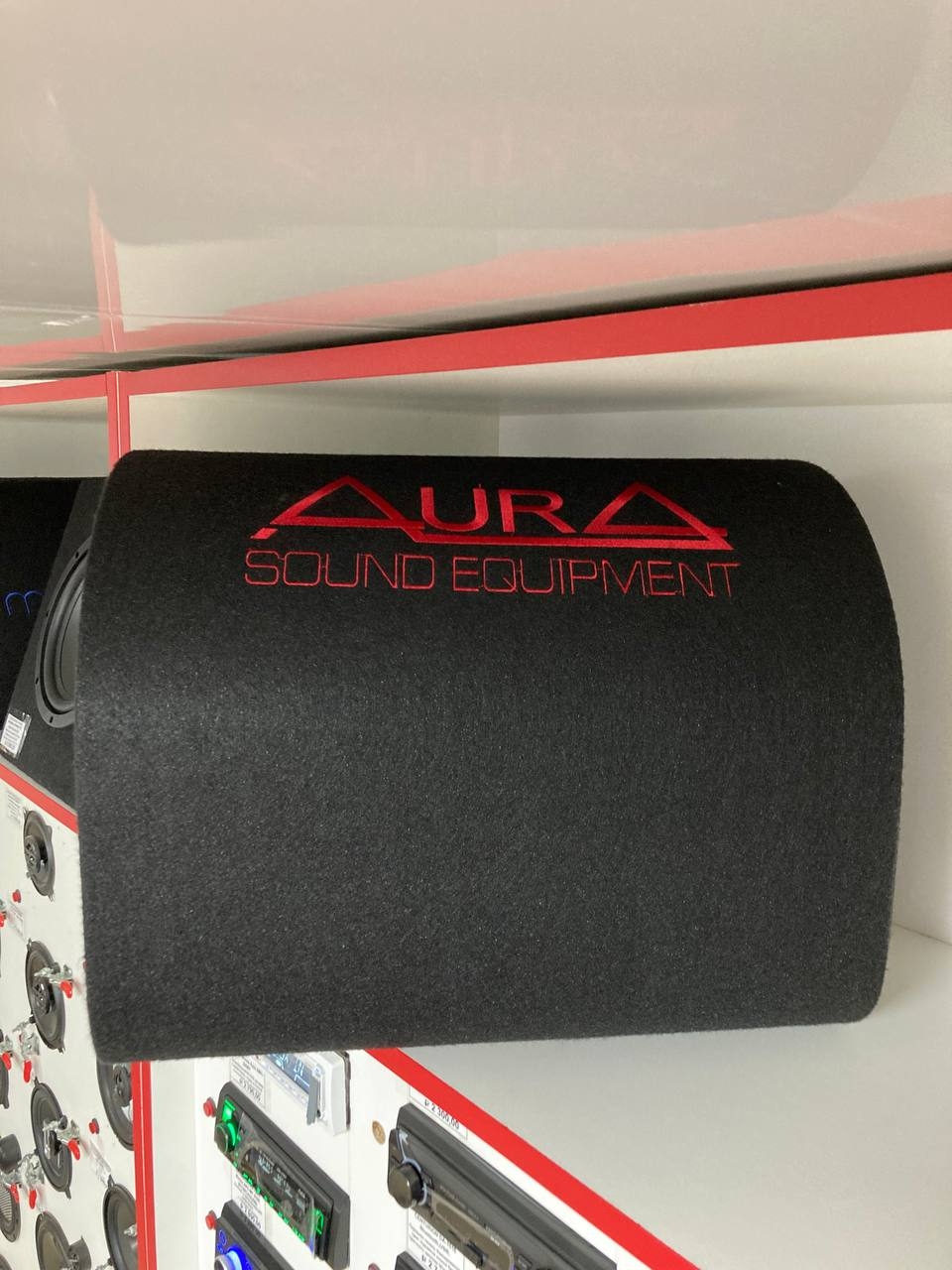 Сабвуфер активный AURA SW-T30A