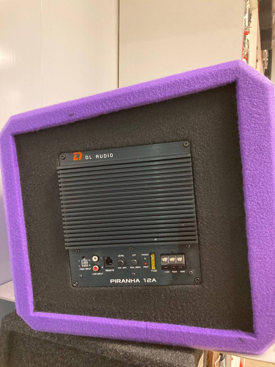 Сабвуфер активный DL Audio Piranha 12A Purple